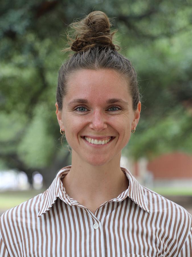 Sarah Smith Headshot
