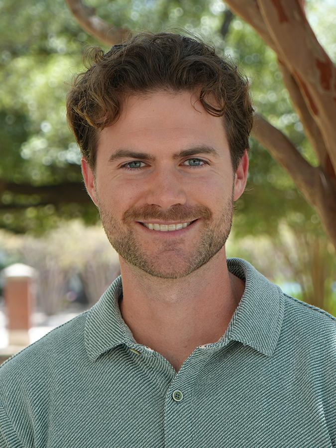Aaron Wilson Headshot